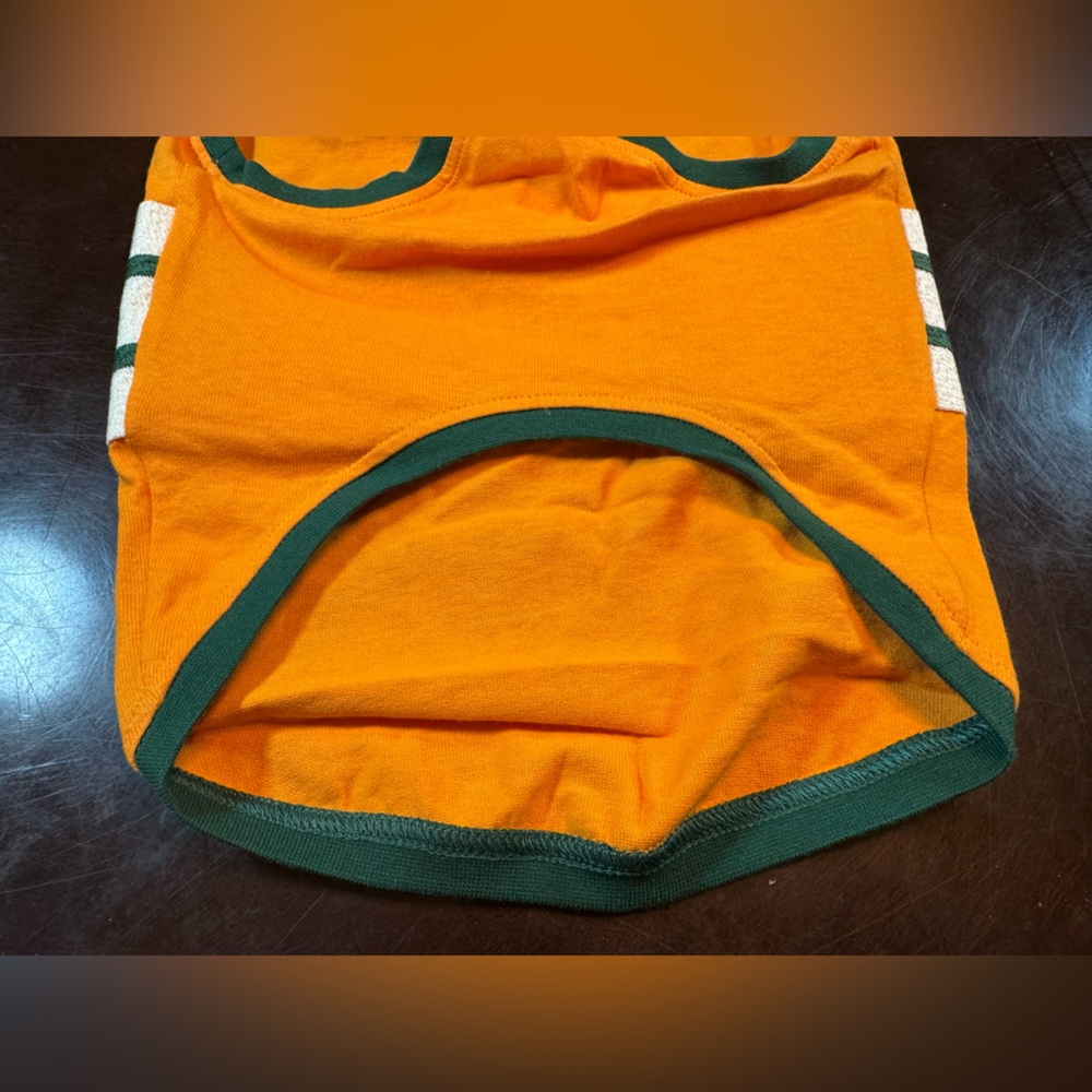 New Authentic Gucci GG Logo Dog Shirt Clothes Gold Green Size M - Picture 6 of 10